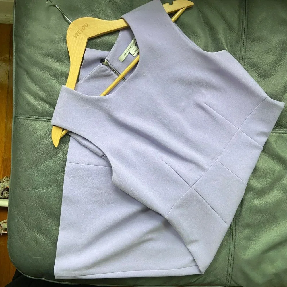 Diane Von Furstenberg Carrie Lilac Sheath Dress - Women's Size 4 - Picture 3 of 5
